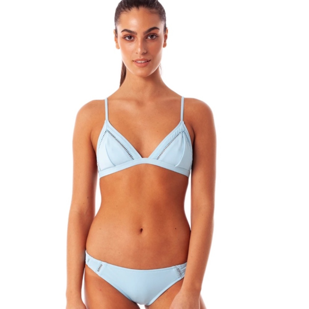 NWT Rhythm bikini top